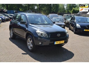 Toyota RAV4 2.0 VVTi Linea Sol