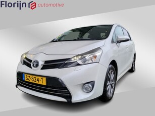 Toyota Verso 1.8 VVT-i Aspiration Trekhaak Camera Navi