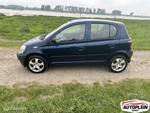 Toyota Yaris 1.0-16V VVT-i Terra