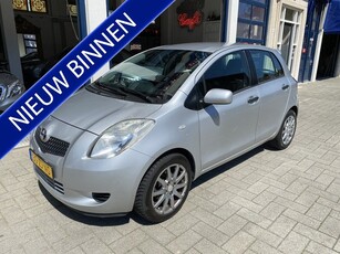 Toyota Yaris 1.0 VVTi Spirit APK 03-2025/AIRCO/LEDER/NETTE