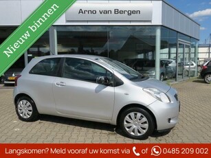 Toyota Yaris 1.3 VVTi Sol MMT, automaat, unieke 45.000 km