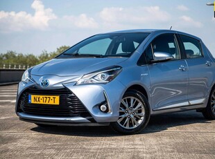 Toyota Yaris 1.5 Hybrid Automaat Executive | Airco | Cruise Control | Fietsenhaak |Navigatie | Camera | Stootlijsten | NL auto |