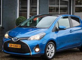 Toyota Yaris 1.5 Hybrid Dynamic, Trekhaak, Camera, Allseason banden!