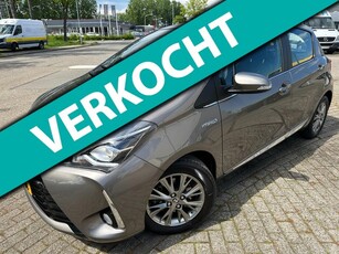 Toyota Yaris 1.5 HYBRID EXECUTIVE 2018 AUT 143PK LEER