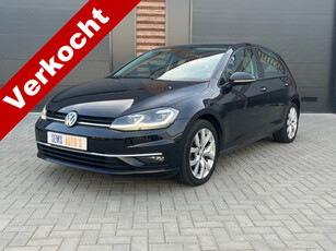 Volkswagen Golf 1.0 TSI Highline Virtueel Cockpit / Led / Camera / Xenon