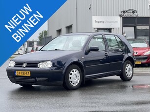 Volkswagen Golf 1.4-16V Trendline ADVERTENTIE LEZEN!