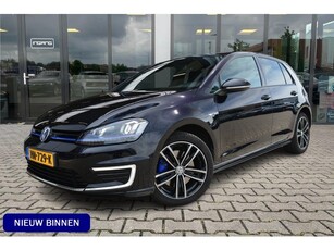 Volkswagen Golf 1.4 TSI GTE Led App Connect 17 Inch