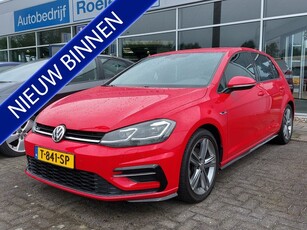 Volkswagen Golf 1.5 TSI 150pk DSG Highline Business R