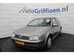 Volkswagen Golf 1.6 Comfortline 3-deurs automaat (bj 2003)