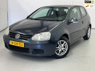 Volkswagen Golf 1.6 FSI Turijn / NL-auto / Airco /