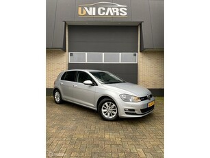 Volkswagen Golf 1.6 TDI HighlineMultimediaNAPPDC