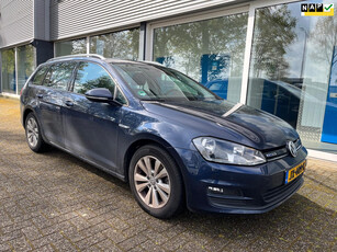 Volkswagen Golf Variant 1.0 TSI Connected Series NL.Auto/Navigatie/Cruise/Clima/Trekhaak