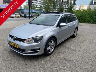 Volkswagen Golf Variant 1.6 TDI Highline PANO Trekhaak