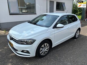 Volkswagen Polo 1.0 TSI Automaat Digital dashboard Apple