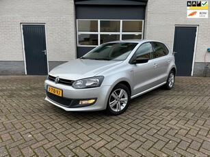 Volkswagen POLO 1.2-12V Style - airco - Lees tekst!