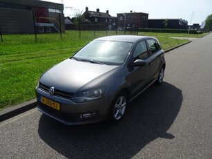 Volkswagen Polo 1.4-16V Highline