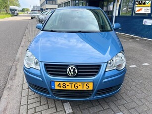 Volkswagen Polo 1.4-16V Optive((( AUTOMAAT/ 5 deurs/AIRCO)))