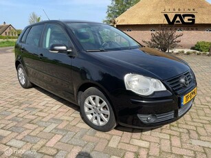 Volkswagen Polo 1.4-16V Stoelverwarming PDC Cruise Airco