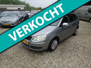 Volkswagen Polo 1.4-16V Turijn airco centr lock radio cd