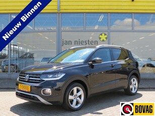 Volkswagen T-Cross 1.5 TSI AUTOMAAT / STYLE / NAVIGATIE /