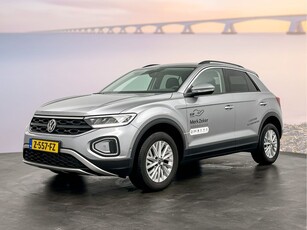 Volkswagen T-Roc 1.0 TSI Life (bj 2024)