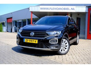 Volkswagen T-Roc 1.5 TSI 150pk Sport Virtual Disp