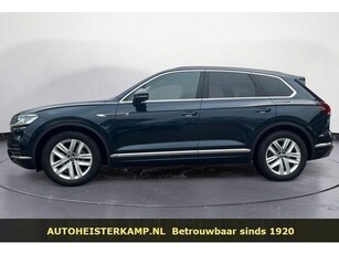 Volkswagen Touareg 3.0 TDI GRIJS KENTEKEN ACC TREKHAAK 19