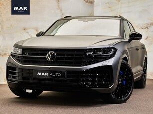 Volkswagen Touareg R V6 eHybrid 4Motion, Matte lak, pano