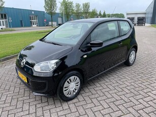 Volkswagen Up! 1.0 move up!