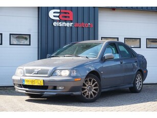 Volvo S40 1.8 Europa CLIMA TREKHAAK (bj 2001)