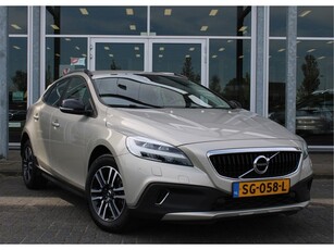 Volvo V40 Cross Country 1.5 T3 Nordic+ / Standkachel /