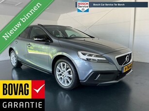 Volvo V40 Cross Country 1.5 T3 Polar+ Luxury,Pano,Trekhaak