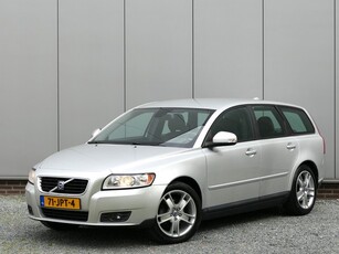 Volvo V50 1.8 Sport High performance sound / Cruise control