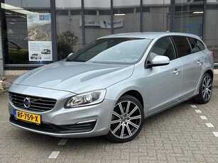 Volvo V60 1.5 T2 Polar+ Dynamic (bj 2017, automaat)