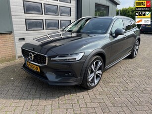 Volvo V60 Cross Country 2.0 B5 AWD Pro, vol opties