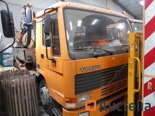 Vrachtwagen rioleingswagen Volvo FL10 4X2 18R (1998-145.908