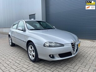 Alfa Romeo 147 1.6 T.Spark Veloce Distinctive LEDER NAVI