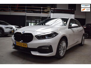 BMW 1-serie 118i automaat stoelverwarming 12 mnd garantie