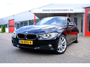 BMW 3-serie 320i 170PK High Executive LederNaviXenon