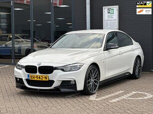 BMW 3-serie 320i M Sport Edition/LEDER/XENON/NL-AUTO