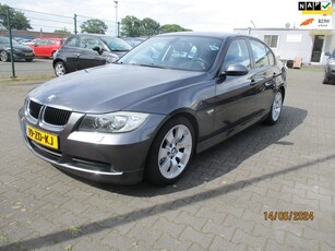 BMW 3-serie BMW 3-serie 320i High