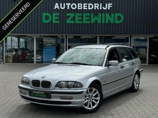 BMW 3-serie Touring 318i Executive