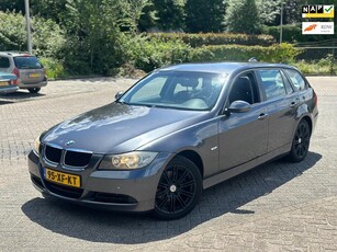 BMW 3-serie Touring 318i Executive//NIEUWE