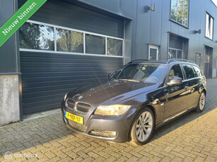 BMW 3-serie Touring 325i automaat/panorama