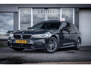 BMW 5-serie Touring 530i xDrive M-Sport Pano-dak Camera