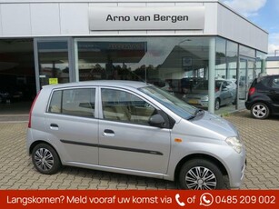 Daihatsu Cuore 1.0-12V Azure, automaat, 5 deurs, stuurbekrachtiging.