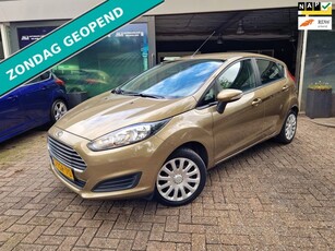 Ford Fiesta 1.0 Style 2E EIGENAAR 12 MND GARANTIE