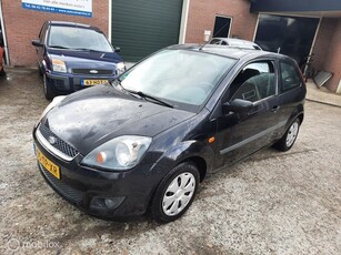 Ford Fiesta 1.3-8V Style Reeds nw-apk/Nap aanwezig!