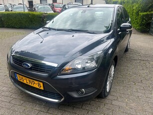 Ford Focus 1.8 TITANIUM 5 DEURS