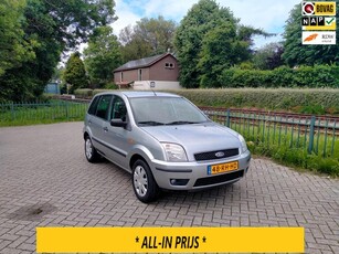 Ford Fusion 1.6-16V Ghia airco trekhaak lage km RIJKLAAR